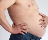 masnoća nakupljena oko unutarnjih organa može uzrokovati rane, nevidljive promjene na srcu, i to izraženije kod muškaraca nego kod žena