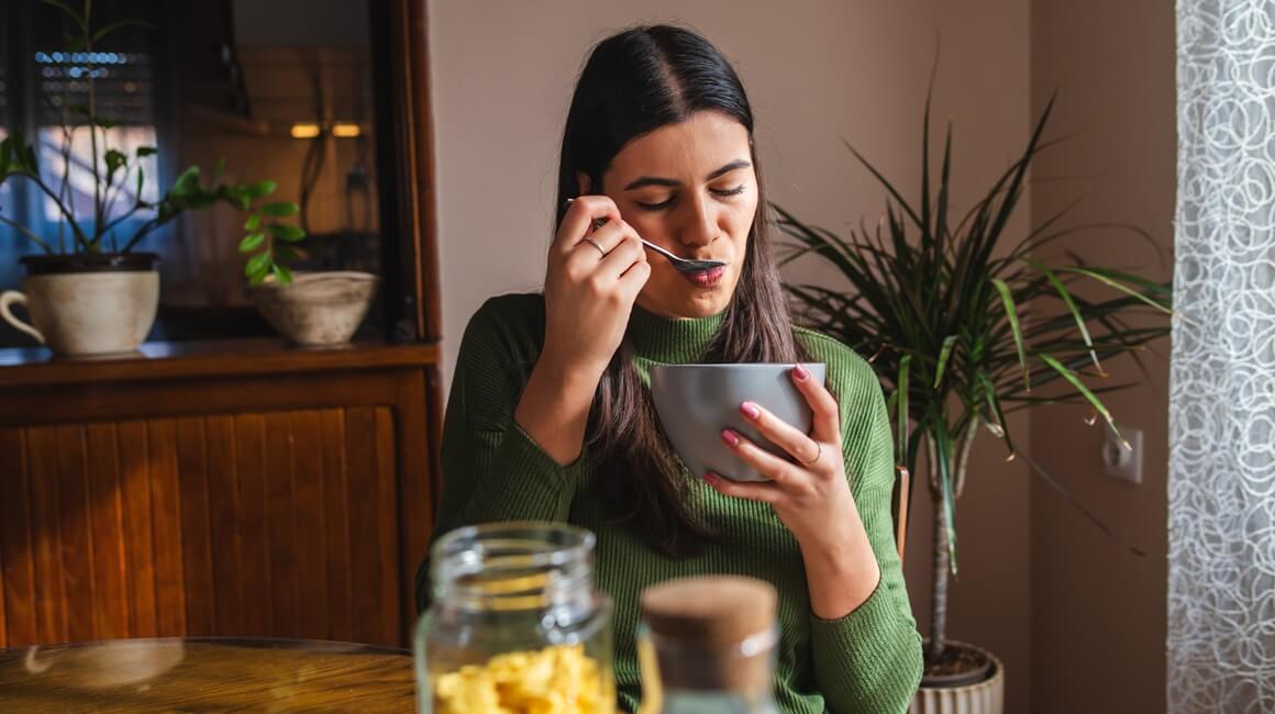 osobe koje doručkuju barem tri puta tjedno imaju manju vjerojatnost razvoja srčanih bolesti