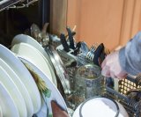 Ako svoje kvalitetne noževe redovito stavljate u perilicu, moguće je da im time skraćujete vijek trajanja