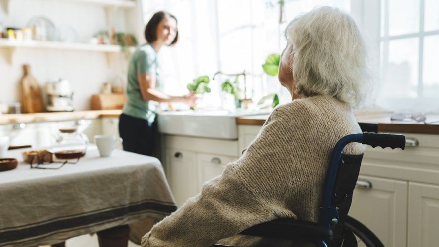 Briga o starijim osobama traži pažnju, strpljenje i dobru organizaciju