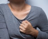 Iako se rizik od srčanog udara povećava s godinama, važno je znati da mlade osobe nisu pošteđene