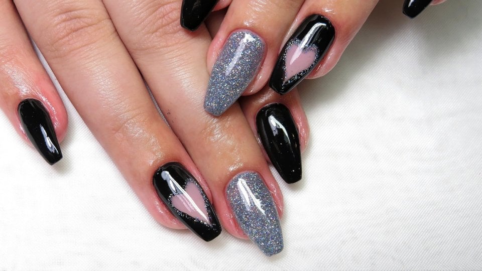 Nosite umjetne nokte Ova česta greška može dovesti do gljivične infekcije