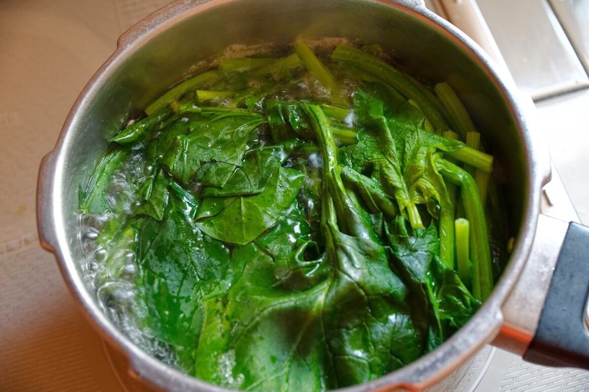 Špinat je odličan biljni izvor željeza