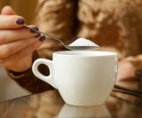 Tagatoza je rijedak, niskokalorični šećer koji se prirodno nalazi u malim količinama u određenom voću i mliječnim proizvodima