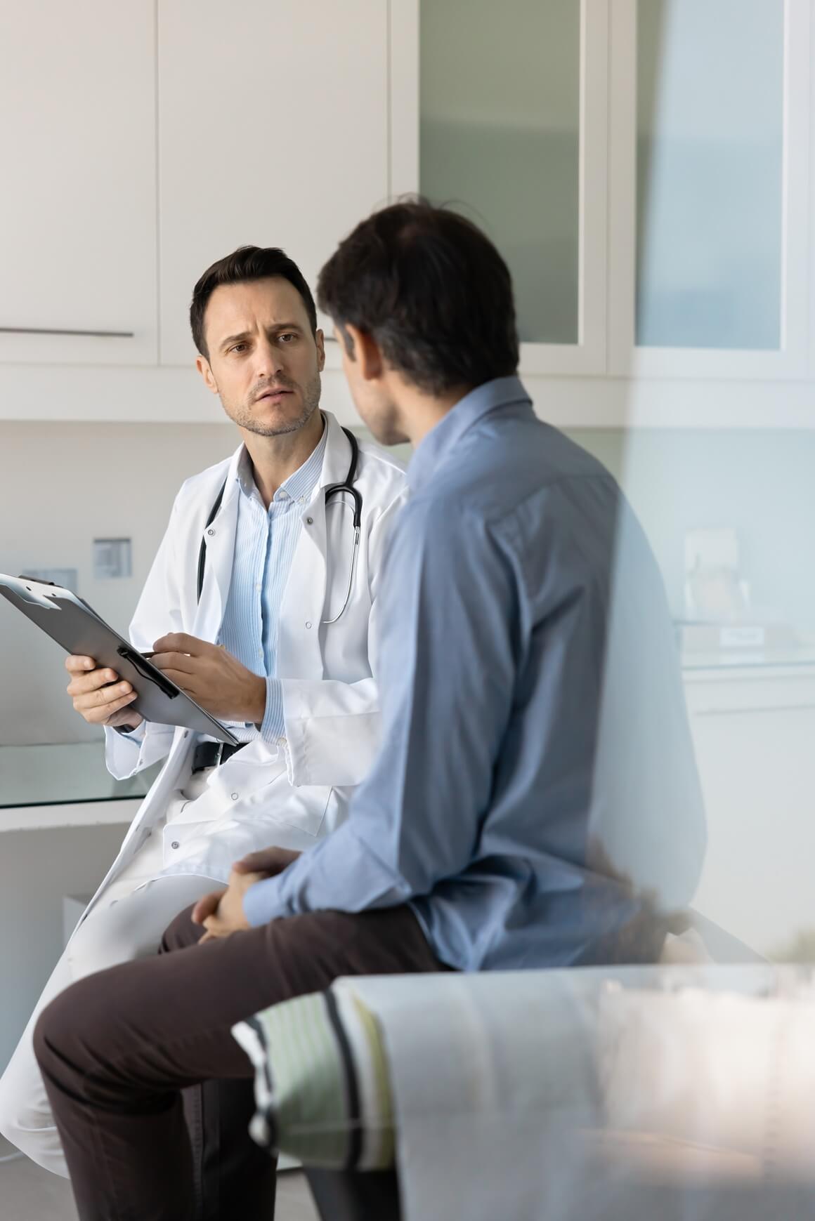 muškarci dosežu 2 posto pojavnosti koronarne bolesti srca gotovo 10 godina prije žena