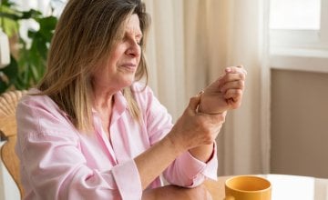 sindrom karpalnog kanala može biti povezan s transtiretinskom amiloidnom kardiomiopatijom