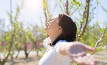 Boravak na svježem zraku i dnevnom svjetlu pomaže regulirati unutarnji biološki sat i potiče tjelesnu aktivnost