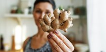 Đumbir nudi specifičan skup nutrijenata (gingerole i šogaole) koji su dragocjeni za unutarnju ravnotežu