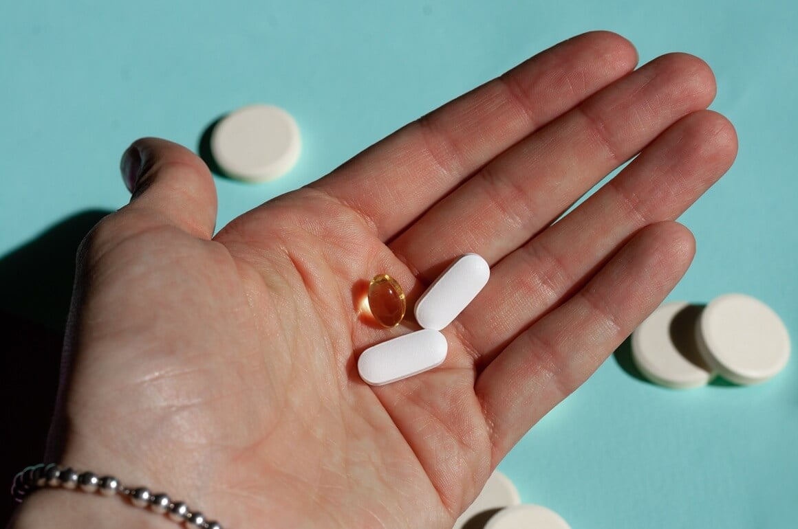 Jod je potreban za stvaranje hormona štitnjače, dok selen sudjeluje u pretvorbi hormona T4 u njegov aktivni oblik T3