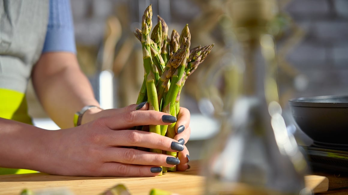 Kako očistiti šparoge