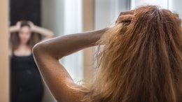 Kosa vam puca i cvjeta Ova svakodnevna navika mogla bi biti glavni krivac