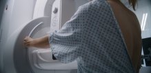 Mamografija je rendgenska snimka dojki koja može otkriti promjene i do dvije godine prije nego što ih možete napipati