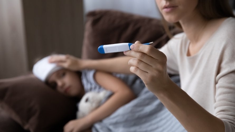 Povišena tjelesna temperatura kod djece često izaziva brigu roditelja