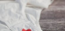 Povremeno krvarenje ili sukrvica između menstruacija može nastati zbog različitih razloga