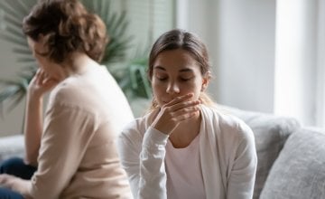 Sve više odrasle djece prekida kontakt s roditeljima