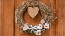 Ukrasi za vrata za Uskrs