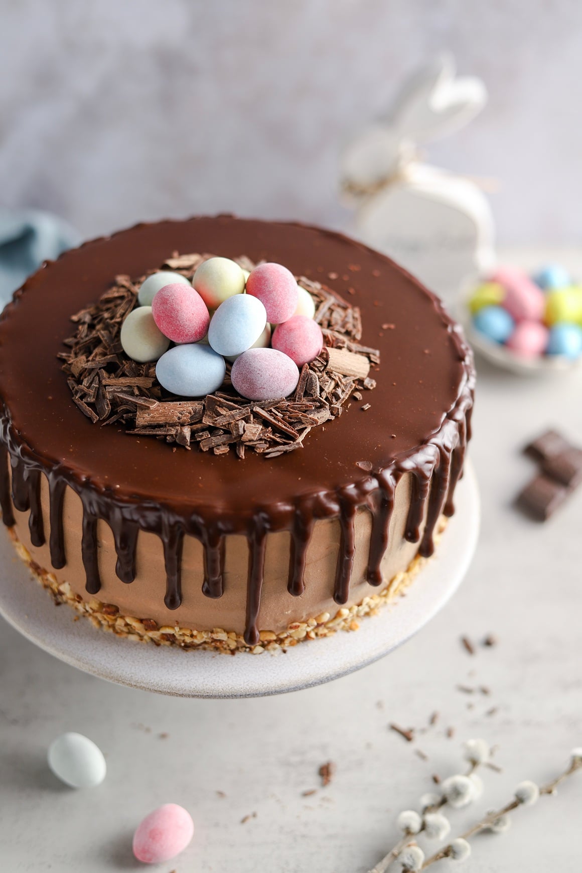 Uskrsna torta od čokolade s lješnjacima bez bijelog brašna