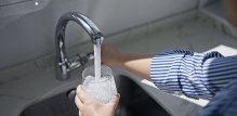 osobe koje piju vodu iz karbonatnih vodonosnika imaju 24 posto veći rizik od Parkinsonove bolesti