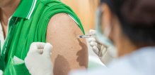 osobe sa srčanim bolestima koje su primile cjepivo protiv herpesa zostera imaju gotovo upola manji rizik od srčanog udara, moždanog udara i drugih ozbiljnih kardiovaskularnih hitnih stanja