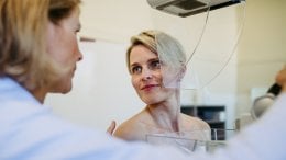 trostruko negativni rak dojke smatra se posebno agresivnim jer se stanice brzo dijele i bolest ima veći stupanj malignosti