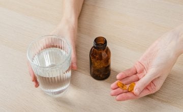 Iako su dodaci ribljeg ulja lako dostupni, verzije na recept sadrže visoko pročišćene i koncentrirane oblike koji se koriste kod vrlo povišenih triglicerida