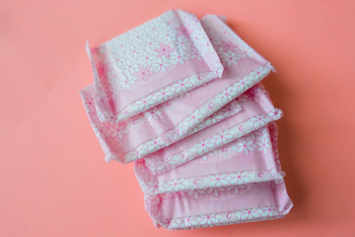 Istraživanja pokazuju da se menstruacija vrati otprilike polovici žena koje su prošle kemoterapiju zbog raka dojke, ali postotak varira ovisno o dobi