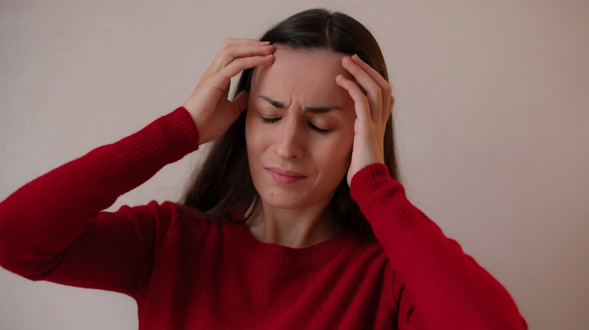 Migrena je neurološki poremećaj koji se najčešće manifestira kao snažna, pulsirajuća bol u glavi