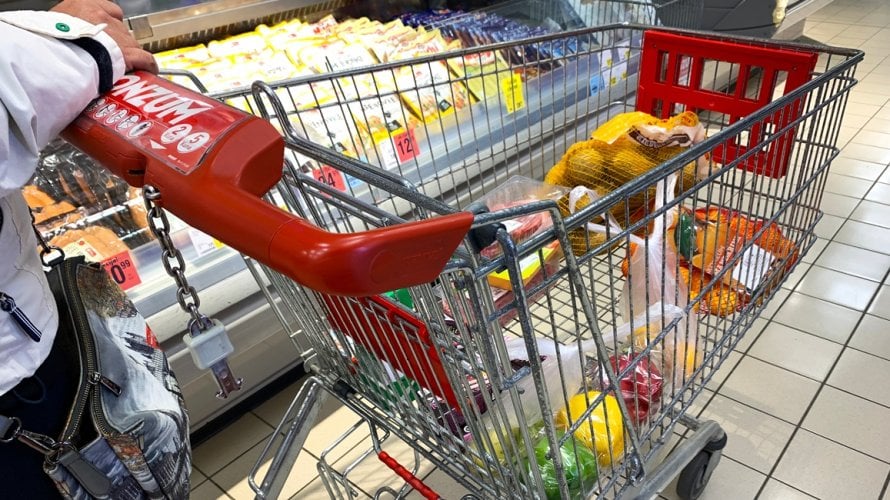 Najviše ostataka pesticida i dalje se nalazi u lisnatom povrću i voću s mekanom korom