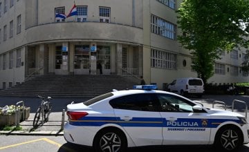Nedavni događaji vezani uz lažne dojave o bombama u školama i drugim institucijama izazvali su razumljivu zabrinutost među roditeljima, nastavnicima i širom javnosti