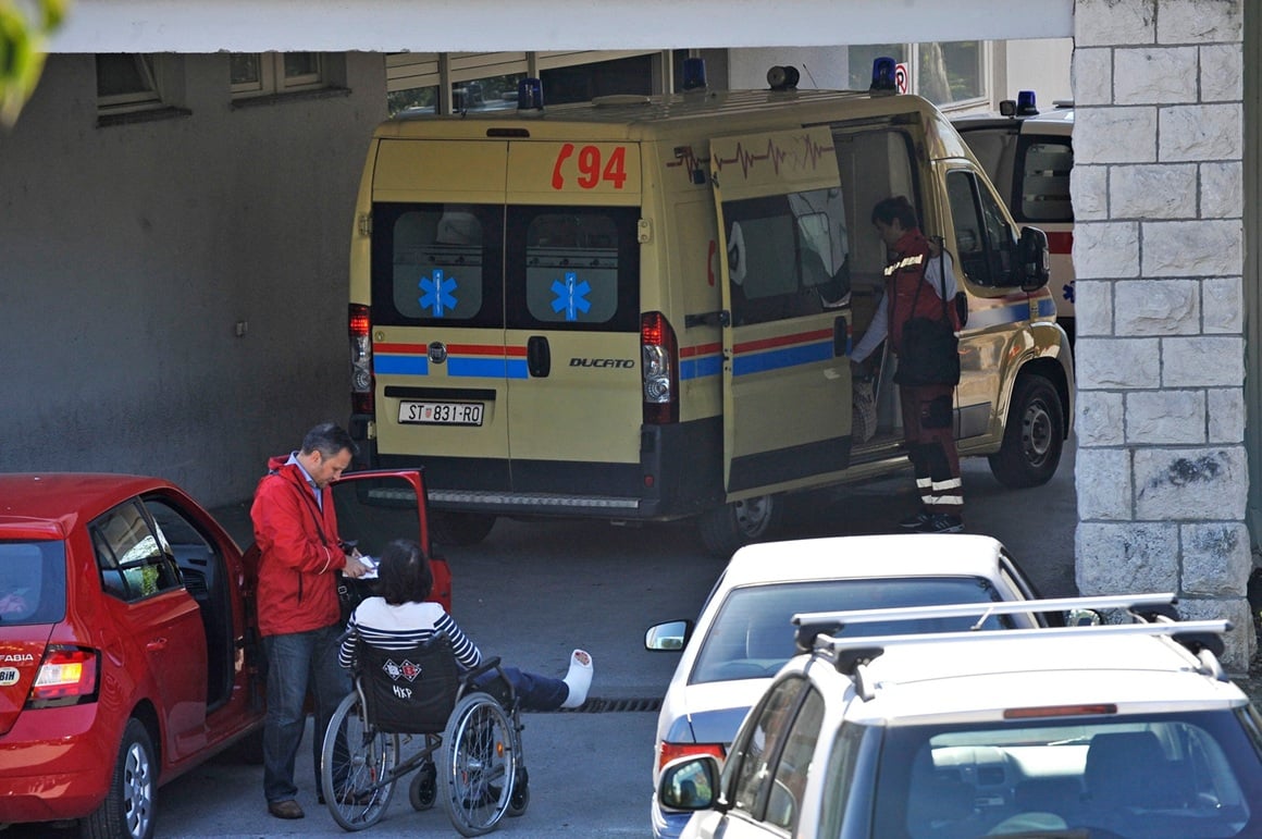 Odlazak na hitnu medicinsku službu opravdan je u situacijama kada postoji sumnja na ozbiljno ili životno ugrožavajuće stanje koje zahtijeva hitnu procjenu i liječenje