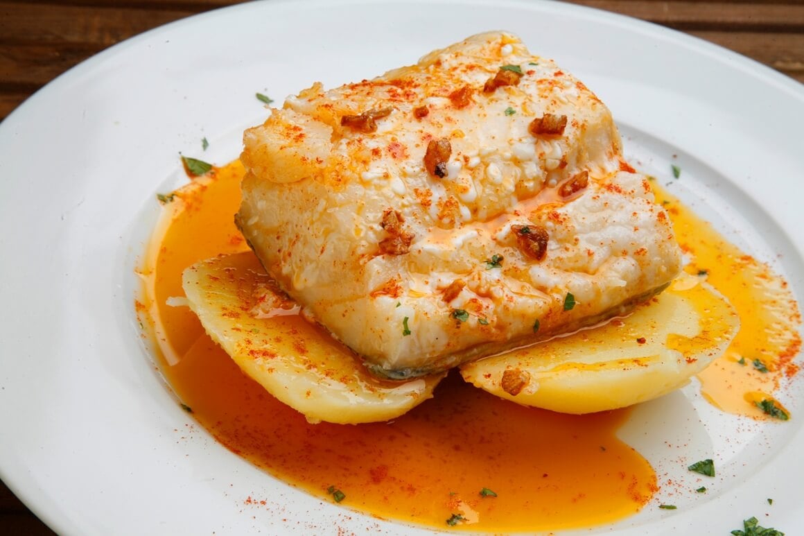 Smrznuti bakalar s krumpirom na dalmatinski