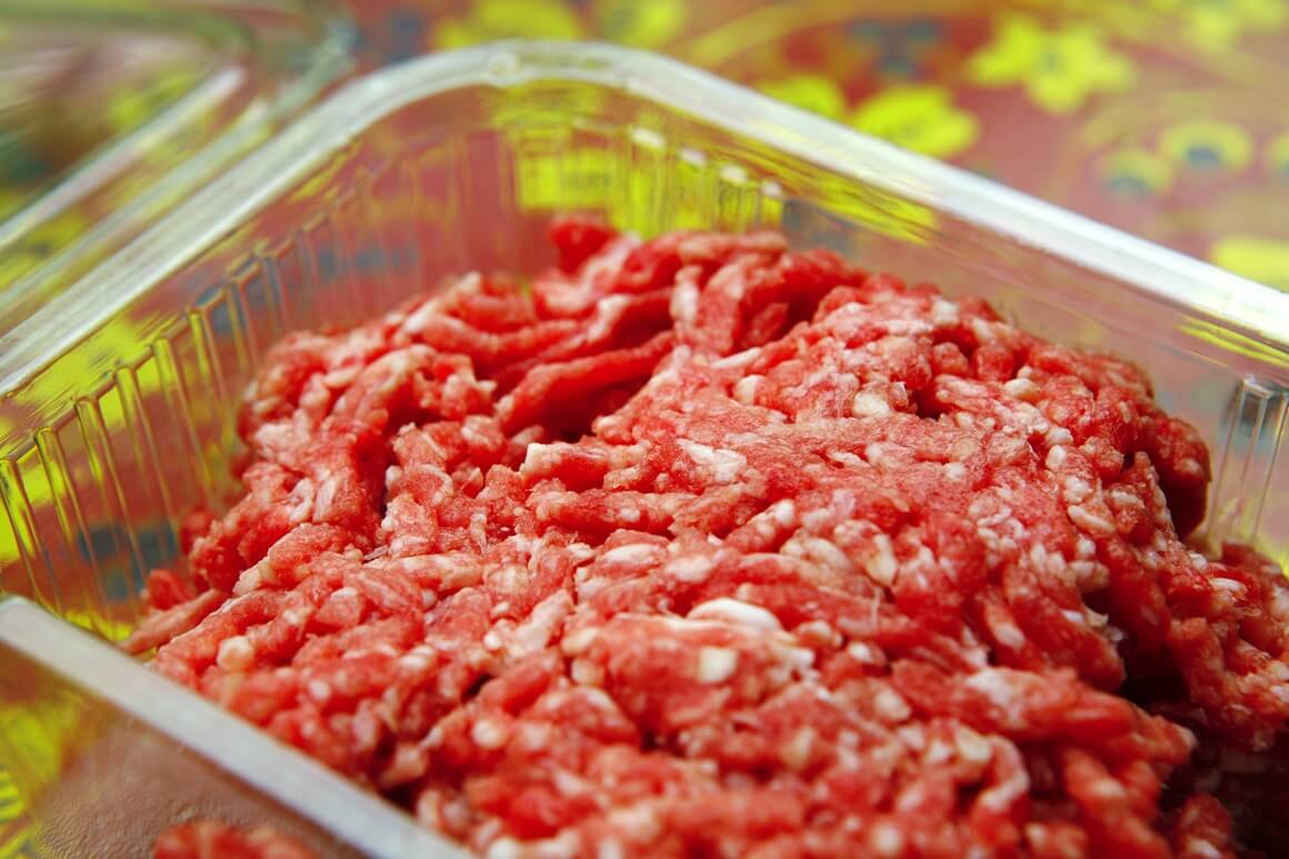 Svjetlije, crvenije meso obično znači da je nemasnije