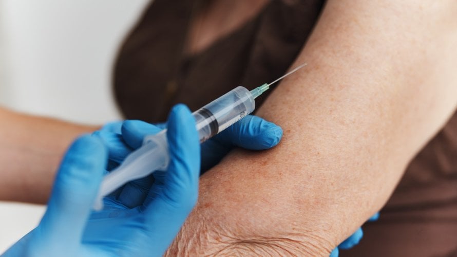 cjepivo protiv gripe ne štiti samo od same bolesti, već može smanjiti i rizik od srčanog i moždanog udara, čak i ako se ipak zarazite