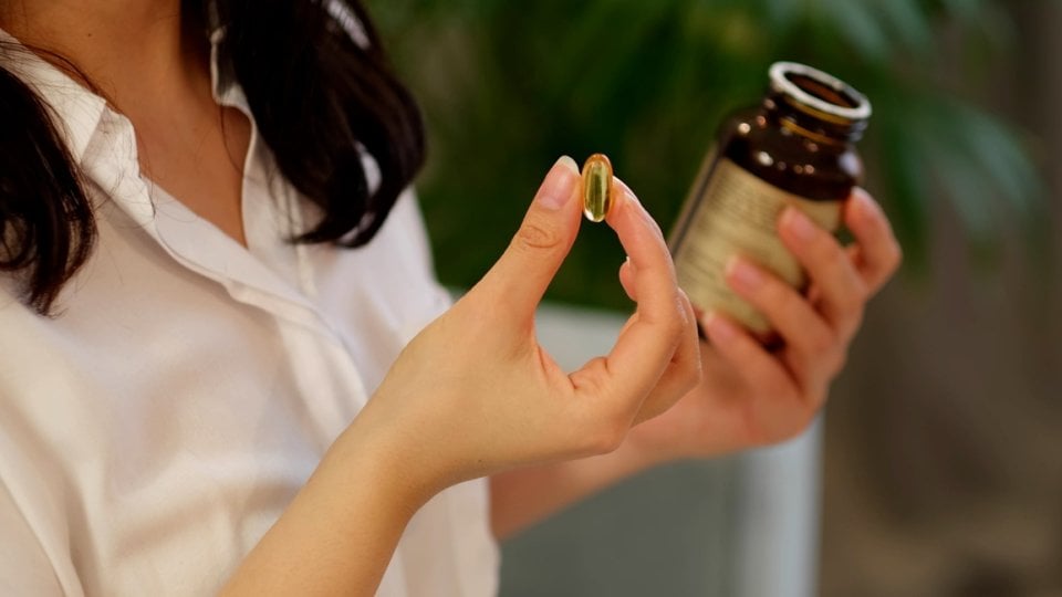 najnovije medicinske smjernice sada jasno savjetuju da se riblje ulje i drugi dodaci koji se kupuju bez recepta ne koriste za regulaciju kolesterola