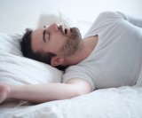 osobe kod kojih se težina apneje u snu mijenja iz noći u noć imaju čak 34 posto veći rizik od ozbiljnih kardiovaskularnih događaja