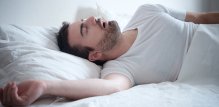 osobe kod kojih se težina apneje u snu mijenja iz noći u noć imaju čak 34 posto veći rizik od ozbiljnih kardiovaskularnih događaja