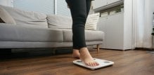 osobe koje su imale ustaljene obroke i unosile sličan broj kalorija iz dana u dan izgubile su više kilograma od onih koje su često mijenjale jelovnik