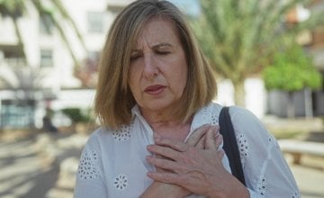 osobe koje su preboljele COVID-19 i razvile tzv. dugotrajni COVID mogu imati znatno veći rizik od razvoja ozbiljnih srčanih bolesti - čak i ako tijekom same infekcije nisu bile hospitalizirane