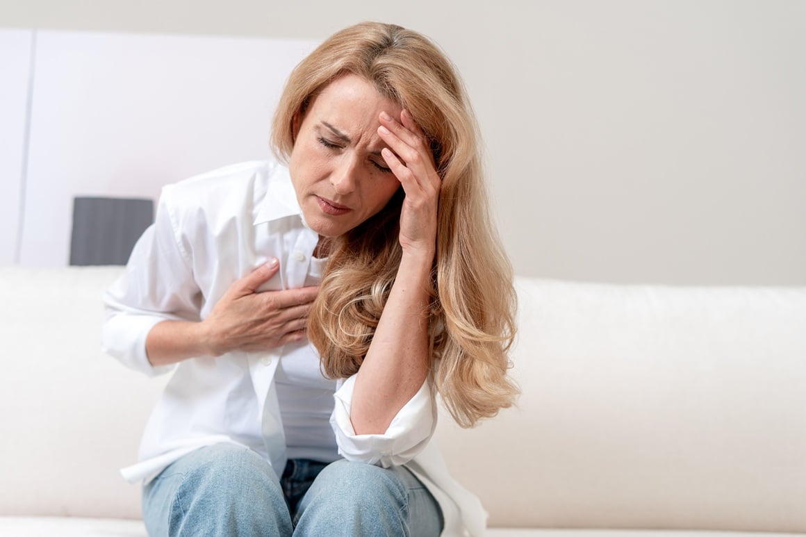 osobe s dugotrajnim COVID-om imaju povećan rizik od kardiovaskularnih događaja poput srčanog udara, aritmija i zatajenja srca