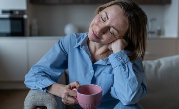 sreća počinje pozitivno utjecati na zdravlje tek kada prosječna razina zadovoljstva životom prijeđe oko 2,7 na ljestvici 0 – 10