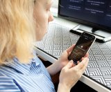 Iako umjetna inteligencija nema svijest ni razumijevanje poput čovjeka, uspješni korisnici pristupaju joj kao suradniku kojem treba dati kvalitetne informacije