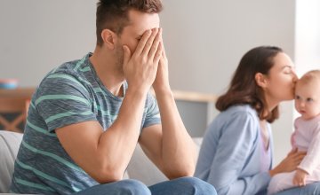 Postporođajna depresija kod očeva