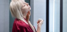 Retinil palmitat nastaje kombiniranjem vitamina A i palmitinske kiseline