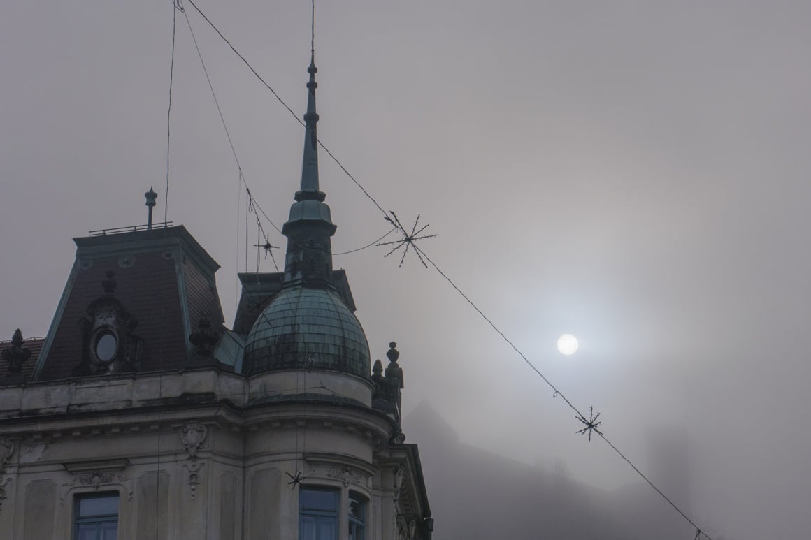 dugotrajna izloženost smogu može povećati rizik od razvoja demencije Lewyjevih tjelešaca te demencije povezane s Parkinsonovom bolešću
