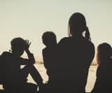 žene koje imaju više djece mogle bi imati manji rizik od moždanog udara i oštećenja mozga povezanih s krvnim žilama