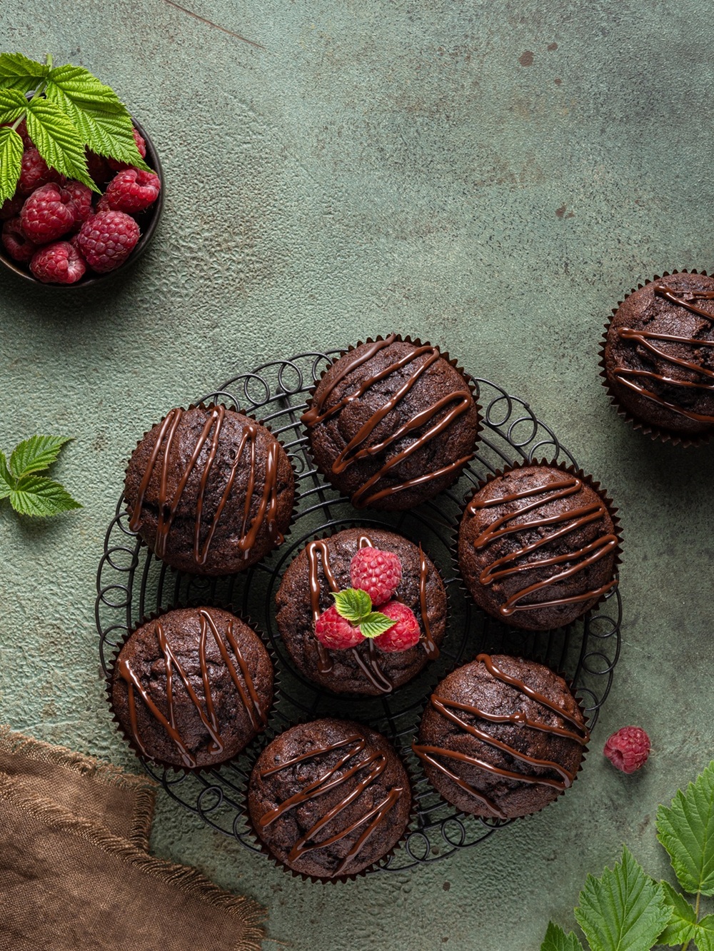 Čokoladni muffini s malinama