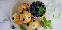 Ljetni muffini s borovnicama i limunom
