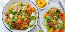 salata s mangom, tofuom i avokadom