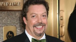 Tim Curry